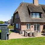 Vakantiehuis Stine Marie 2 *
